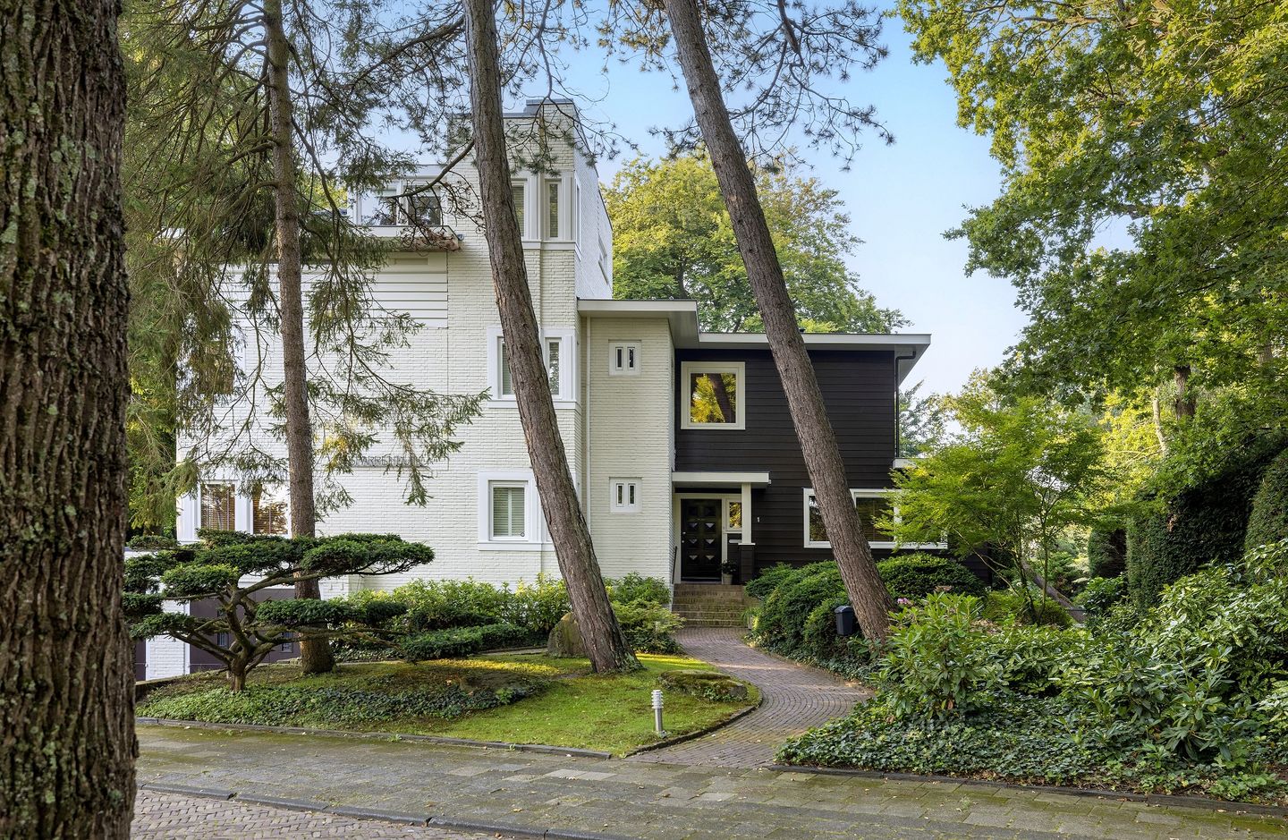 Foto 1 van Kleine Sparrenlaan 1