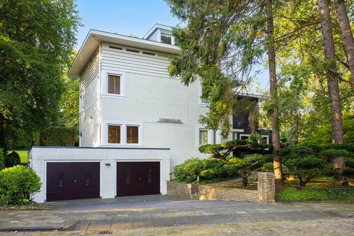 Foto 2 van Kleine Sparrenlaan 1