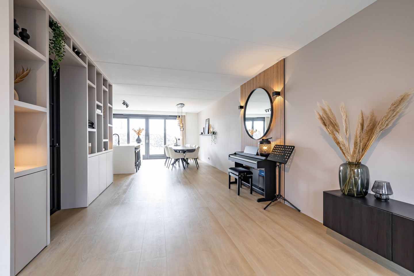 Foto 25 van Rosa Spierweg 57