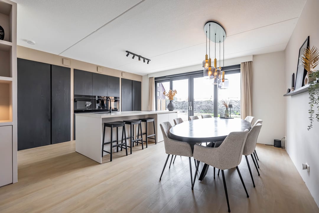 Foto 28 van Rosa Spierweg 57