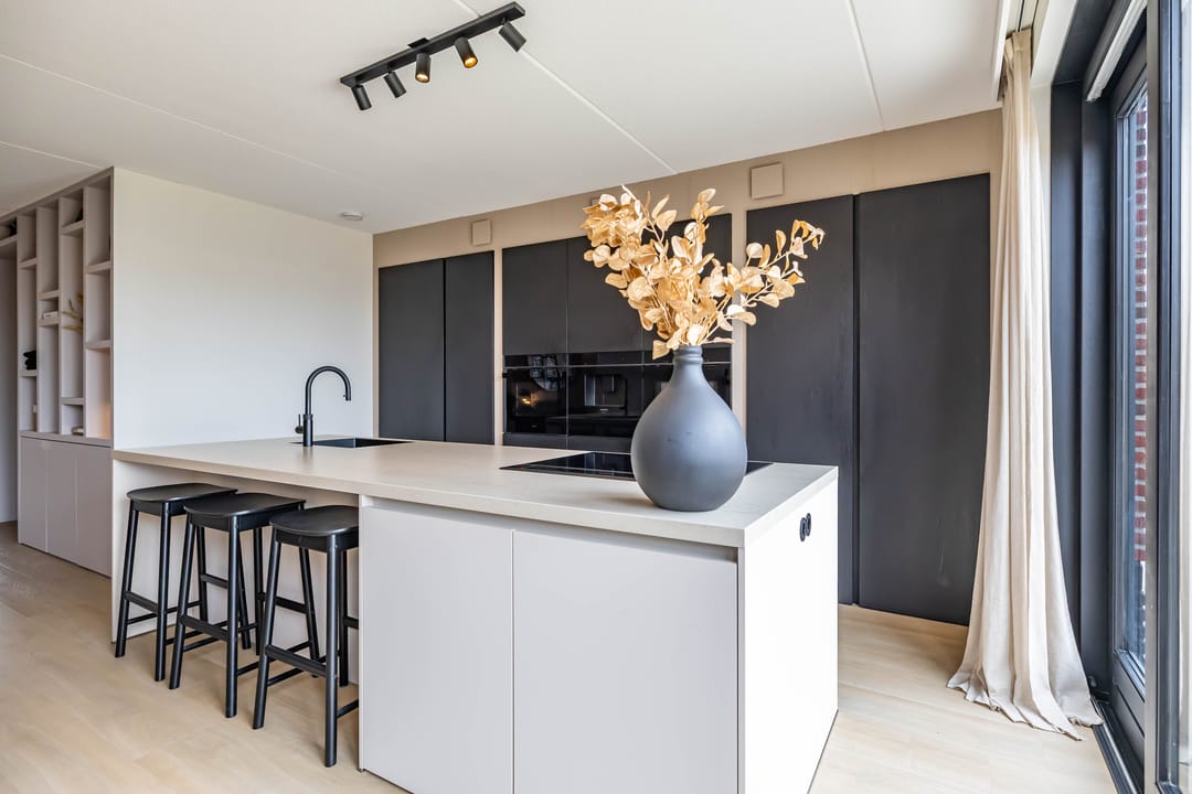 Foto 37 van Rosa Spierweg 57