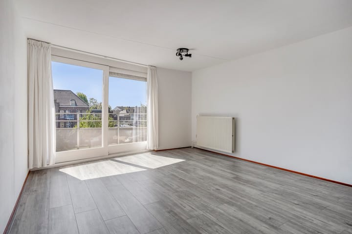 Foto 2 van Scharnerweg 94-D01