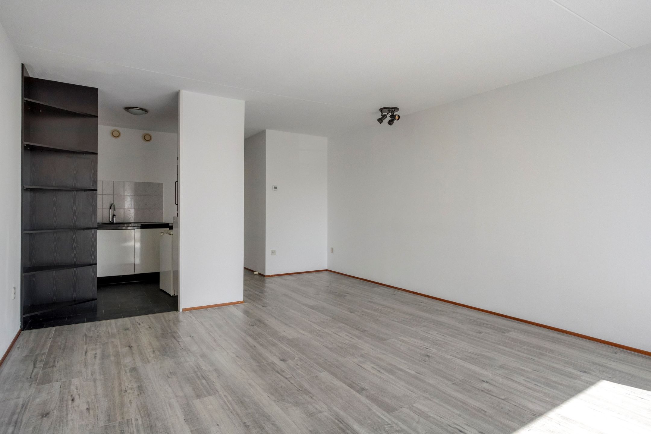 Foto 6 van Scharnerweg 94-D01