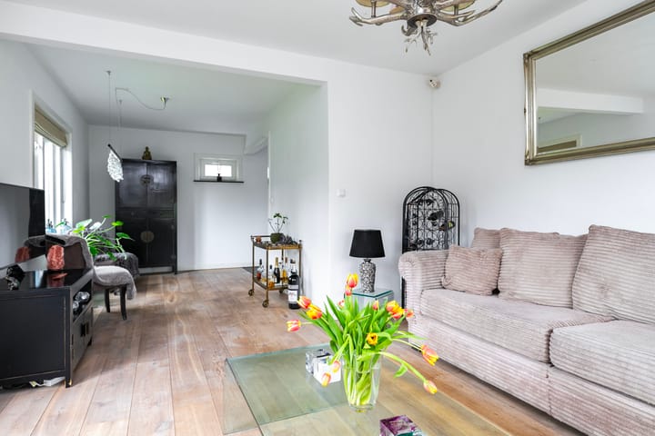 Foto 13 van Jut van Breukelerwaardlaan 8