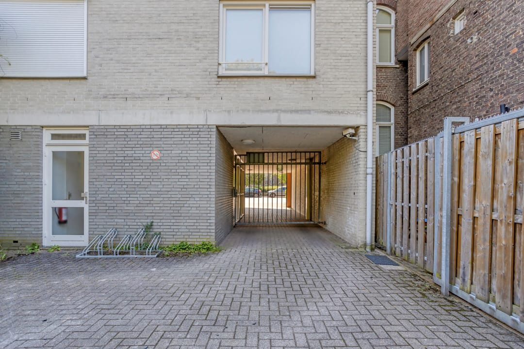 Foto 22 van Scharnerweg 94-D01