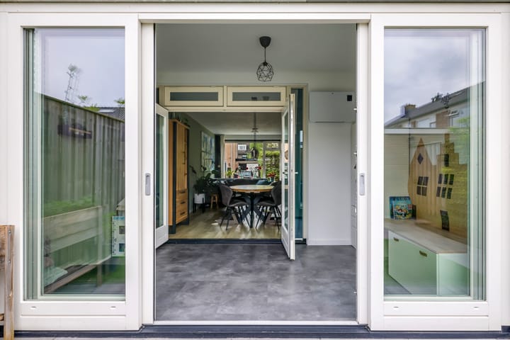 Foto 22 van Narcissenstraat 61