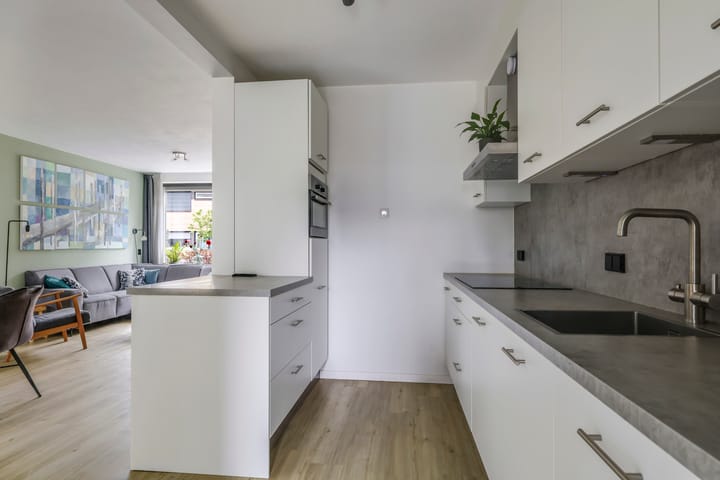 Foto 26 van Narcissenstraat 61