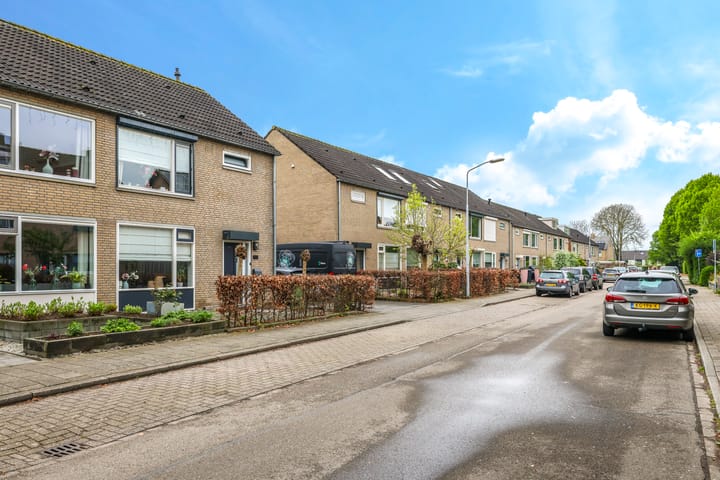 Foto 66 van Narcissenstraat 61