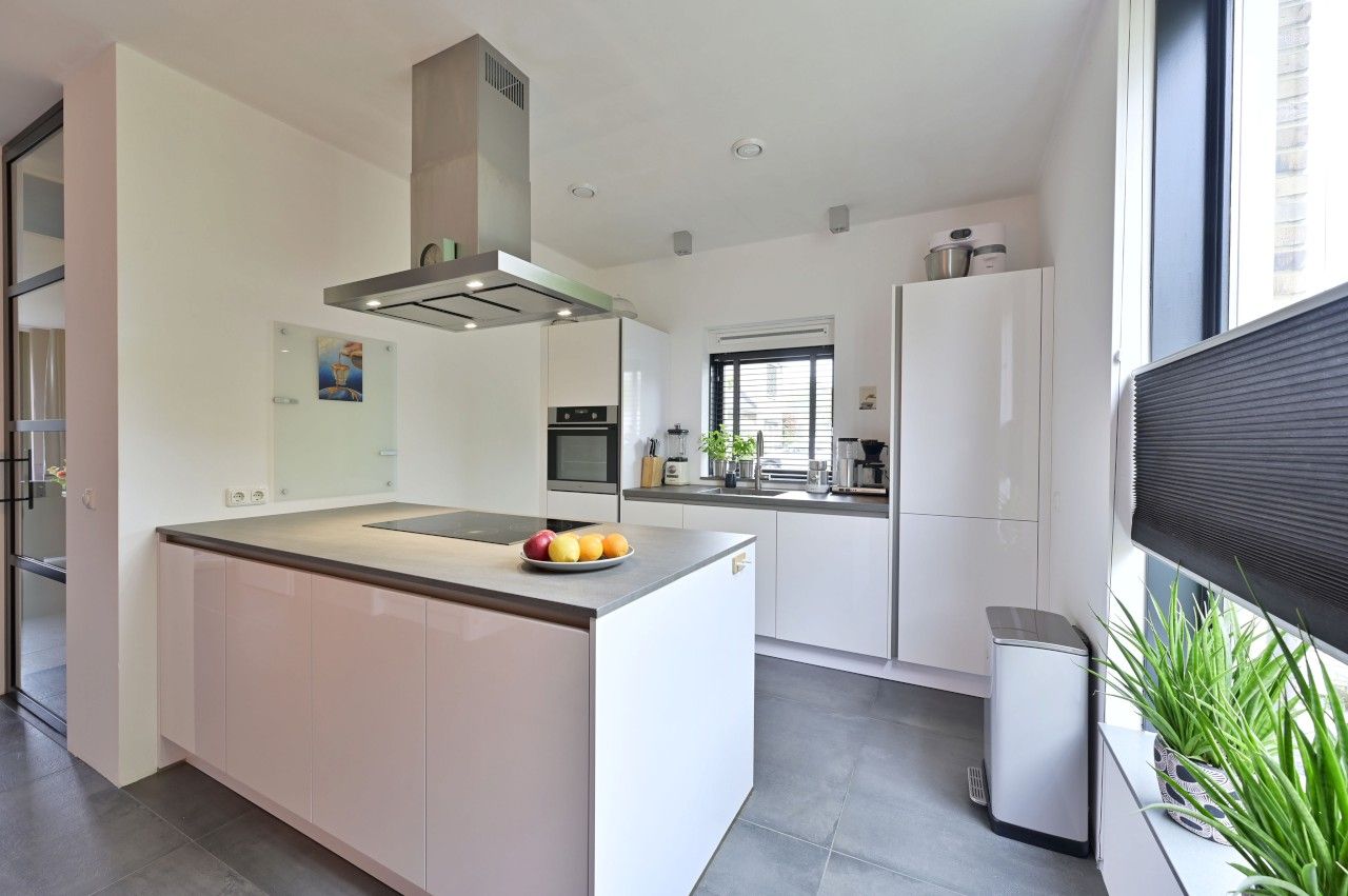 Photo 10 of Van den Boschlaan 111