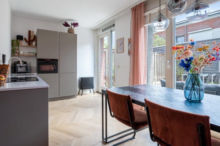 Foto 6 van Erasplaats 82