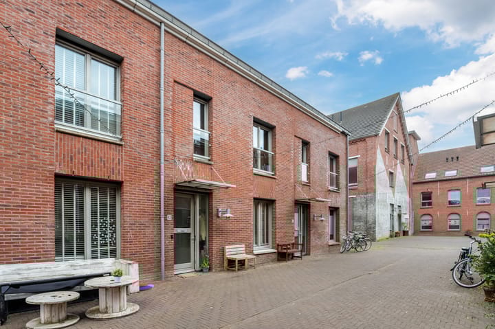 Foto 34 van Erasplaats 82