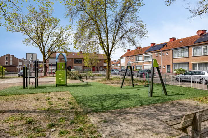 Foto 45 van Jan van Brakelstraat 14