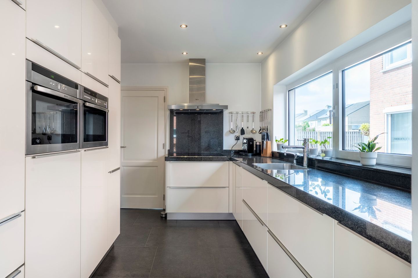 Foto 19 van Meexstraat 18