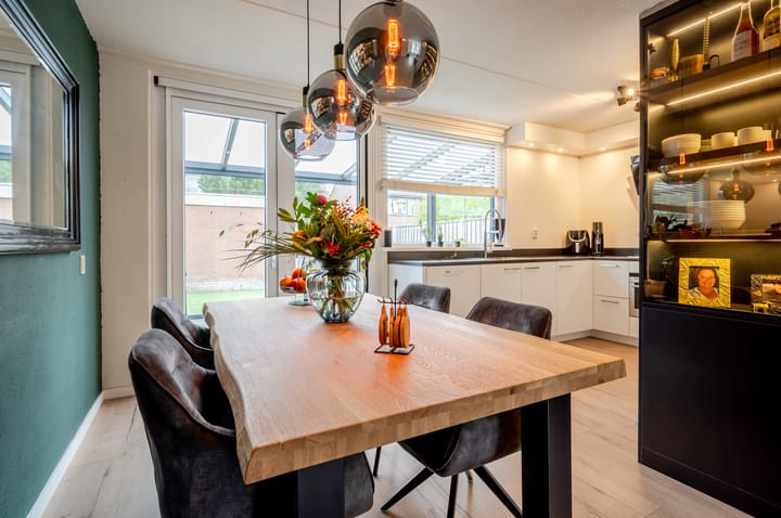 Foto 8 van Oostzeestraat 211