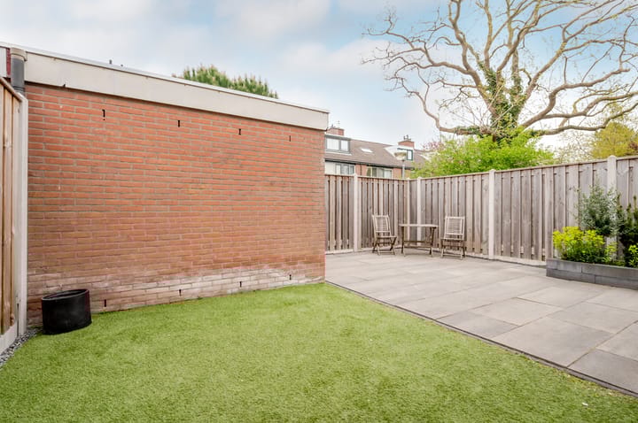 Foto 35 van Oostzeestraat 211