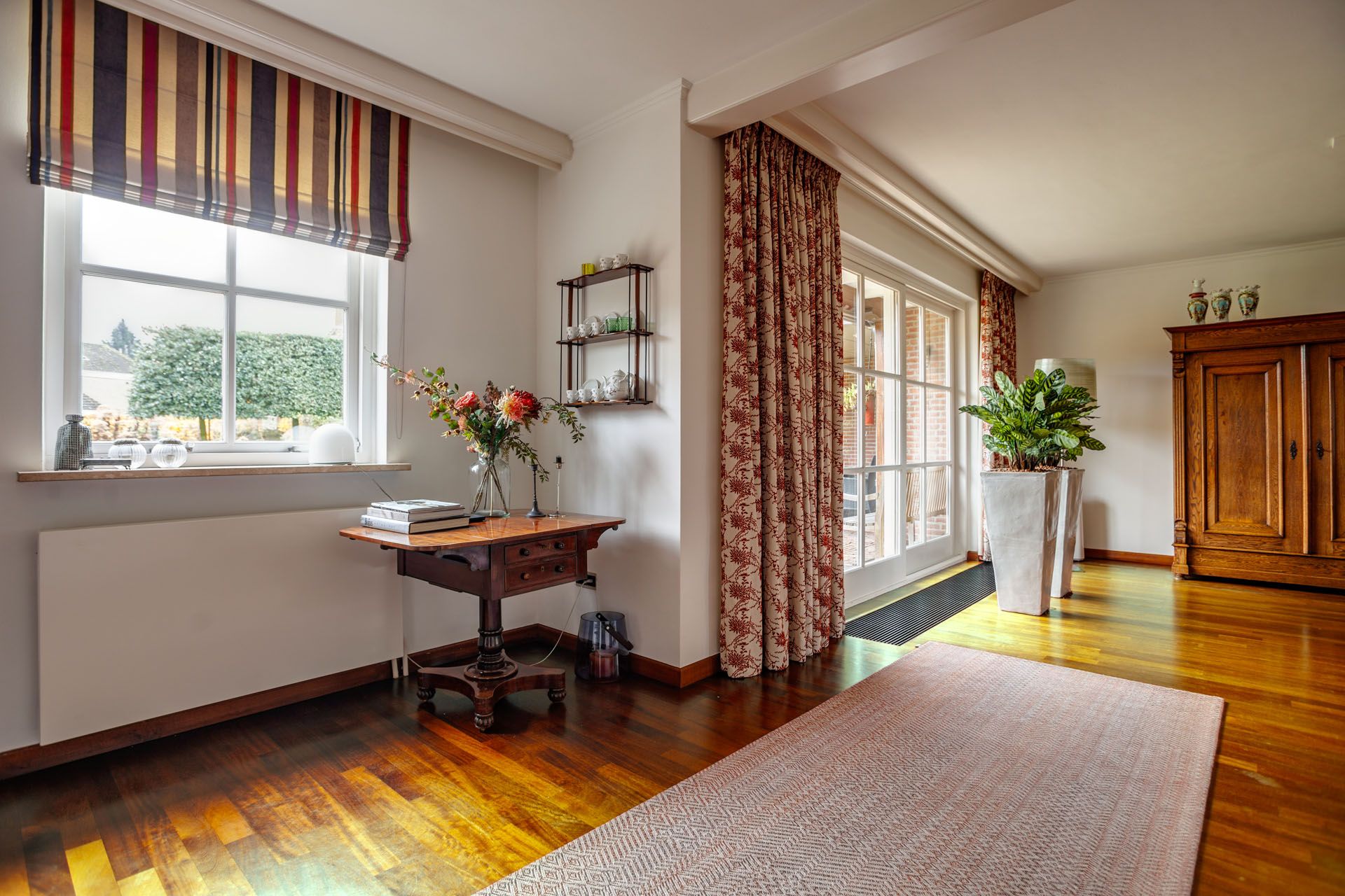 Photo 12 of Raadhuisstraat 24