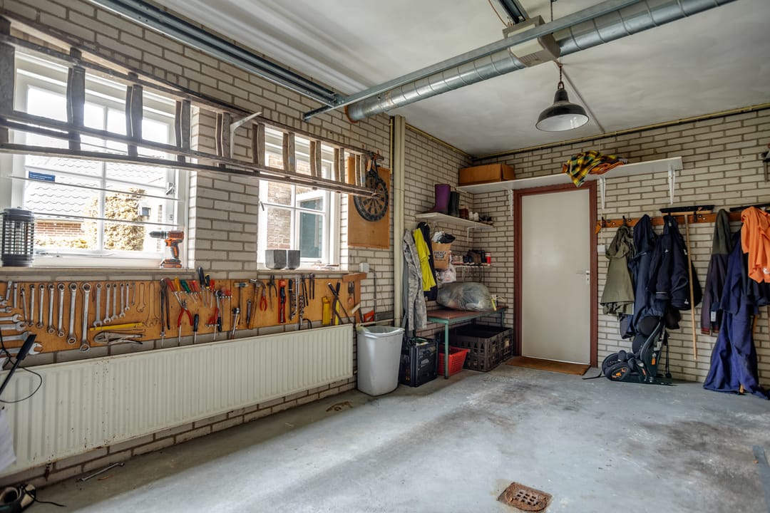 Photo 38 of Raadhuisstraat 24