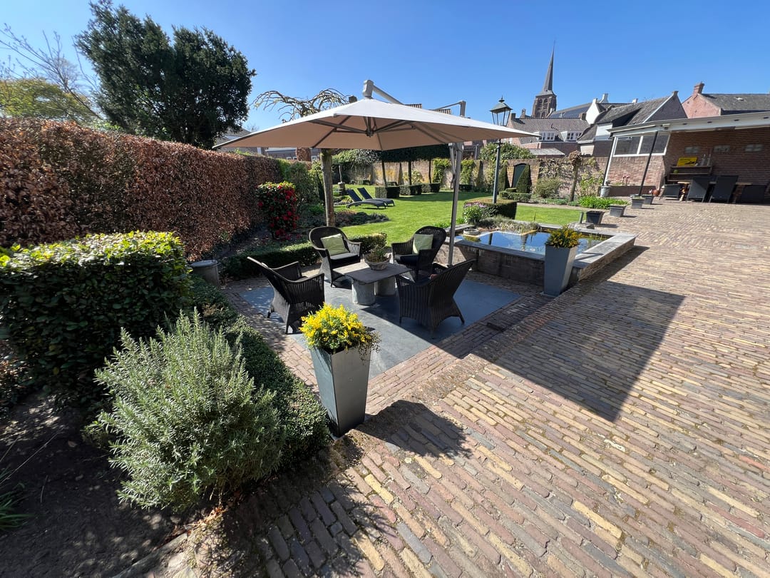 Photo 47 of Raadhuisstraat 24