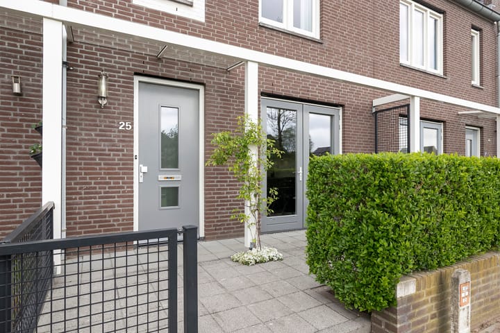 Foto 2 van Via Alosta 25