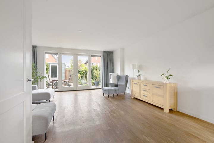 Foto 8 van Via Alosta 25