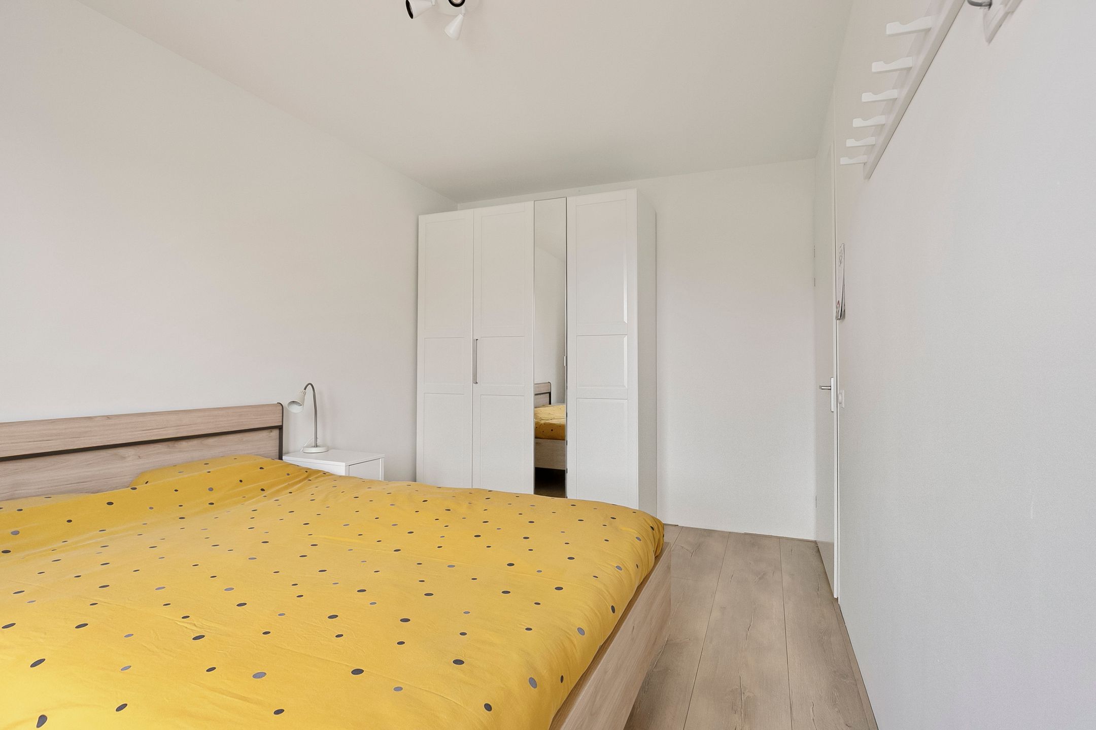 Foto 15 van Via Alosta 25