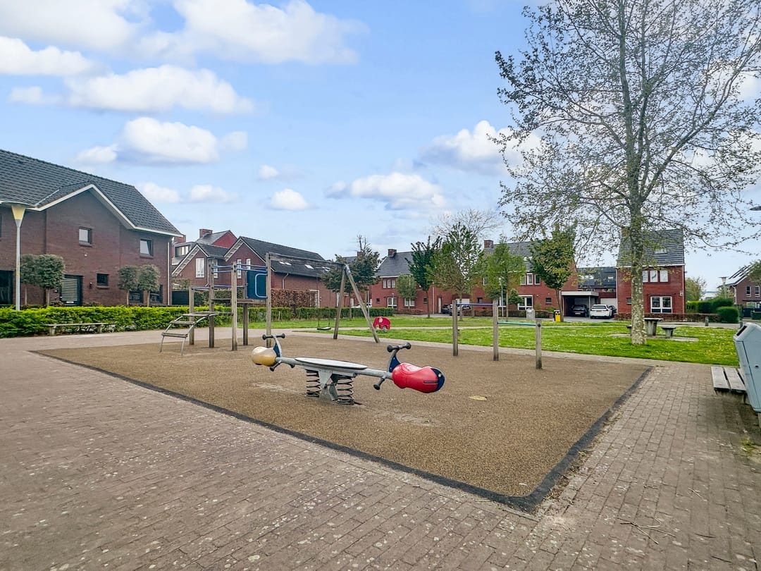 Foto 37 van Via Alosta 25