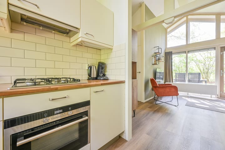 Foto 6 van Landweerswal 2-091