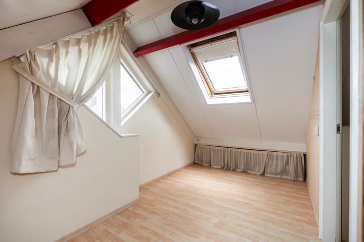 Foto 29 van Teeuwserf 19