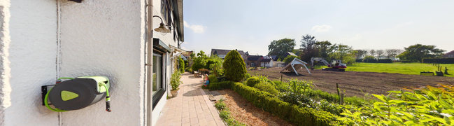 Achtertuin