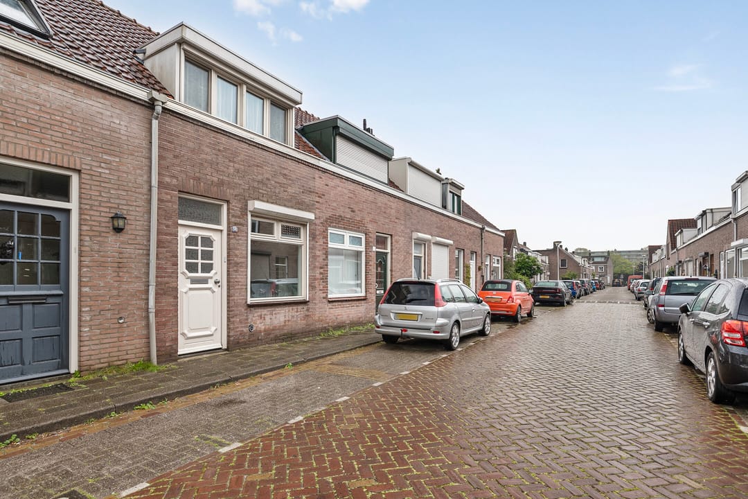 Photo 31 of Outshoornstraat 58