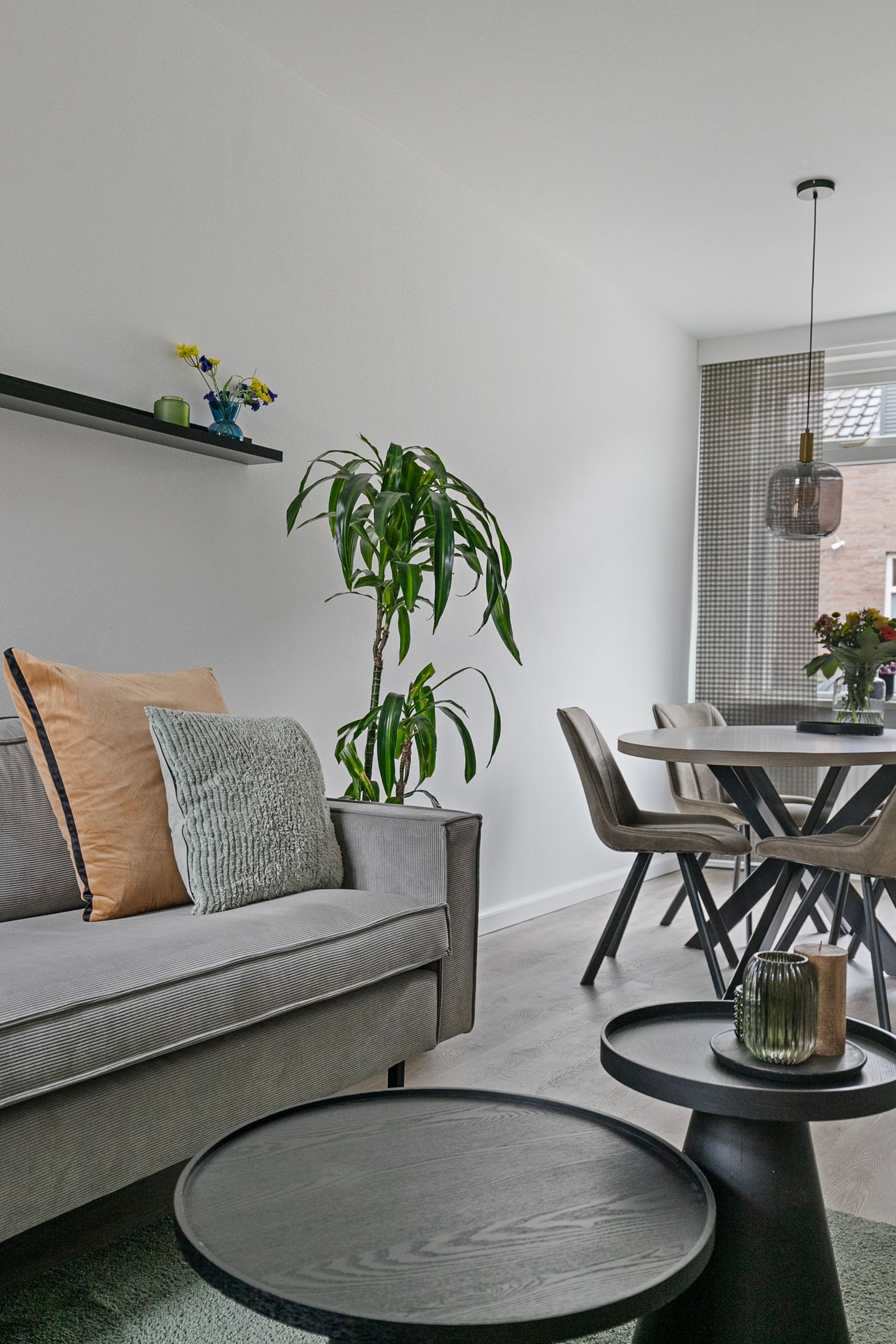 Photo 10 of Outshoornstraat 58