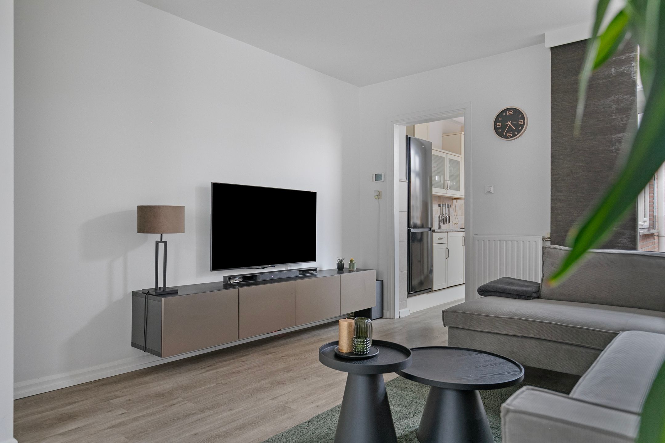 Photo 12 of Outshoornstraat 58