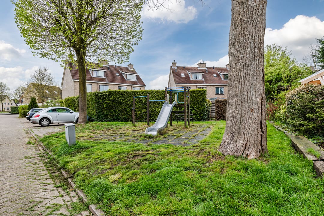 Photo 52 of Voorhuis 52