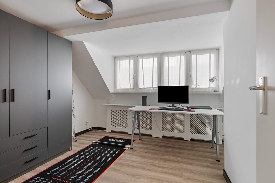 Photo 23 of Outshoornstraat 58