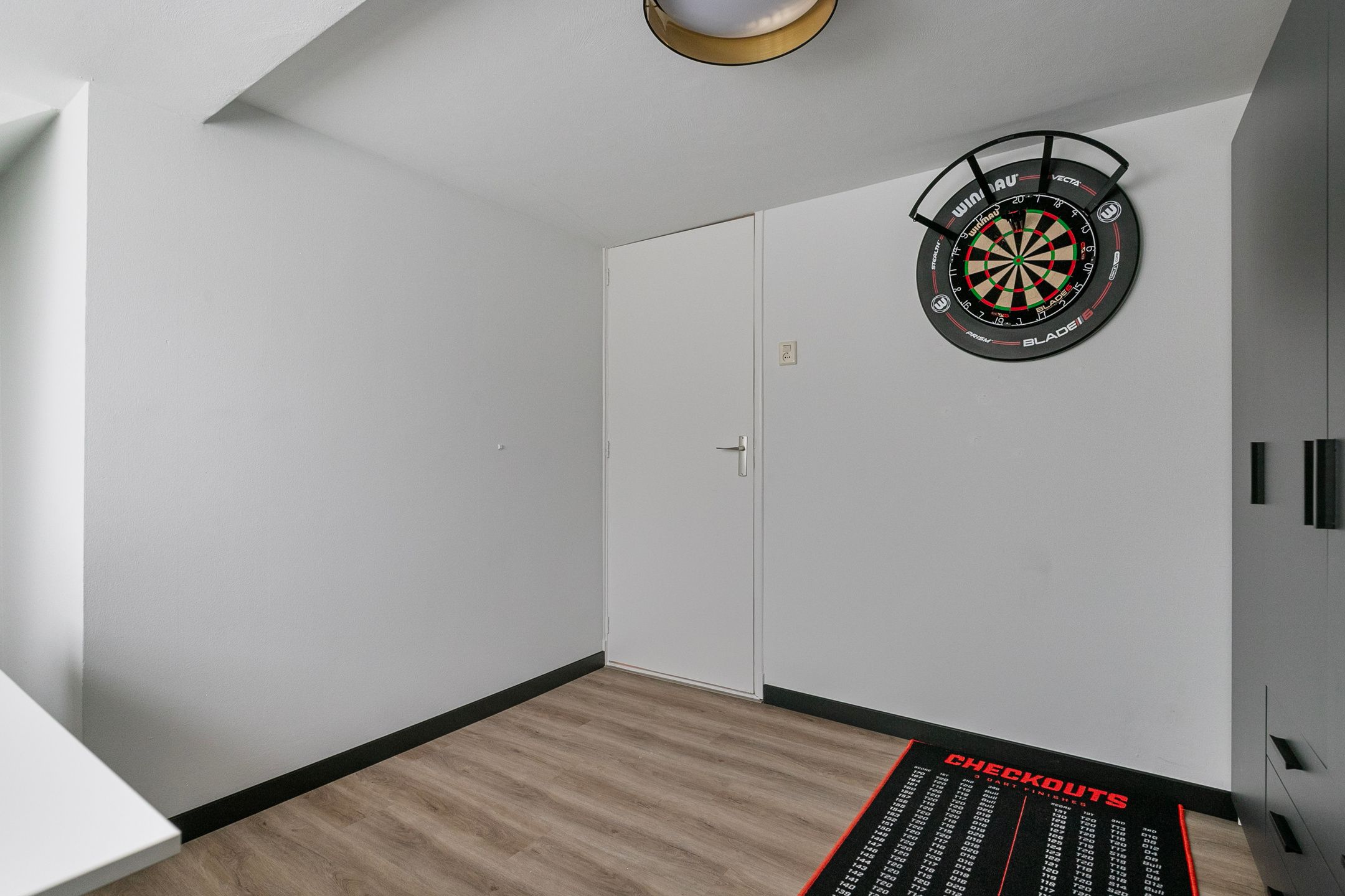 Photo 24 of Outshoornstraat 58