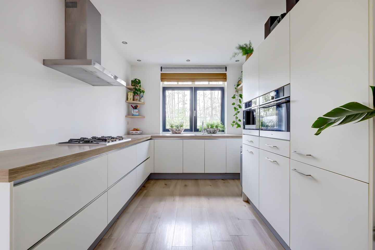 Foto 4 van Middenwillenseweg 77