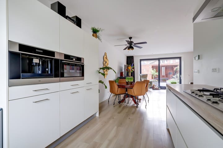 Foto 13 van Middenwillenseweg 77