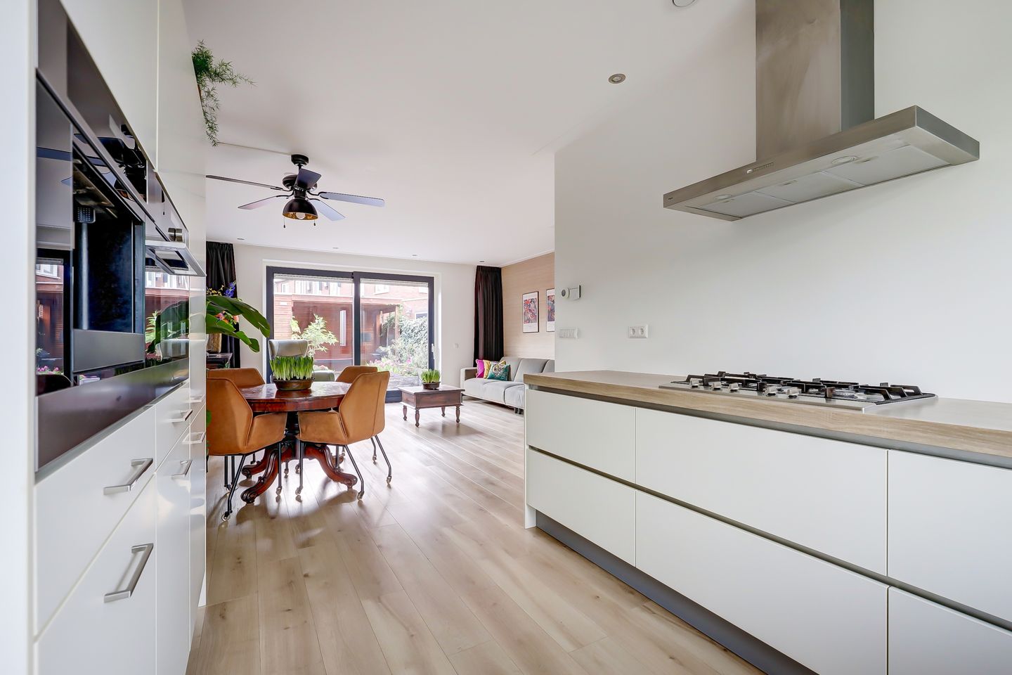 Foto 14 van Middenwillenseweg 77