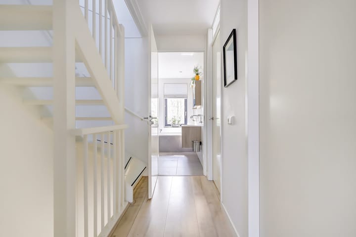 Foto 16 van Middenwillenseweg 77