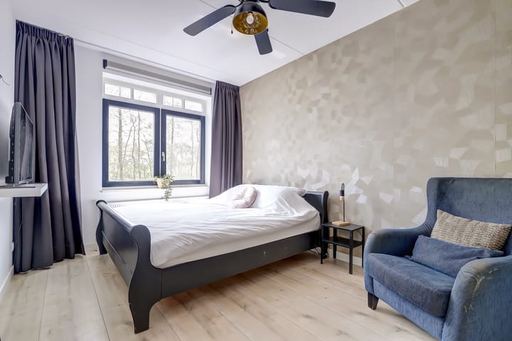 Foto 18 van Middenwillenseweg 77