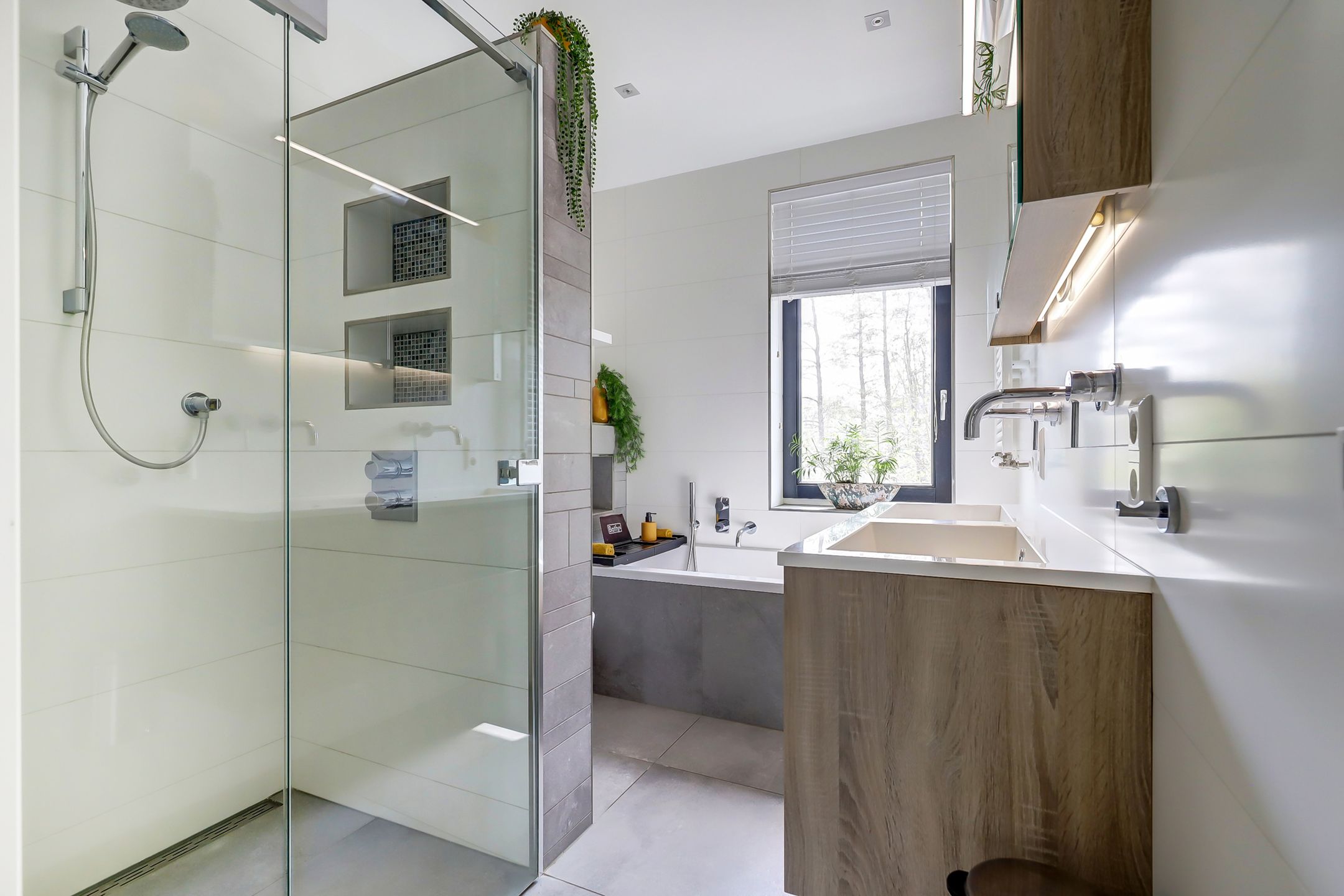 Foto 24 van Middenwillenseweg 77