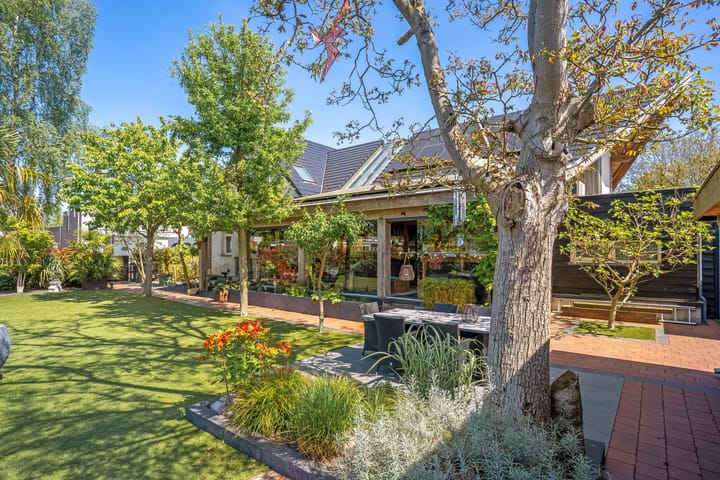 Foto 26 van St.-Annastraat 1