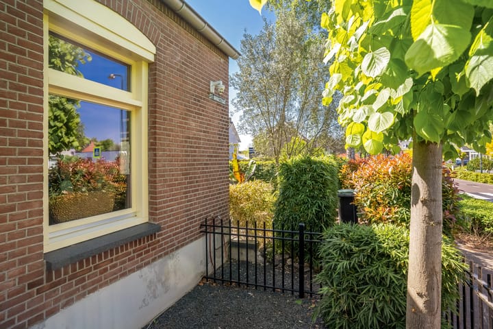 Foto 37 van St.-Annastraat 1