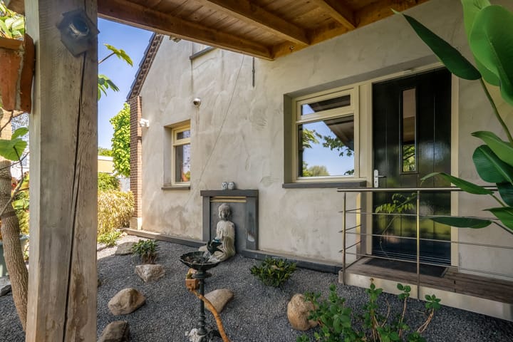 Foto 40 van St.-Annastraat 1