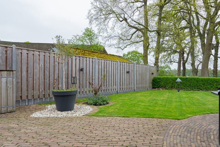 Photo 45 of De Hoek 5