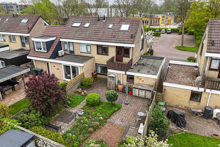 Photo 28 of De Blink 10