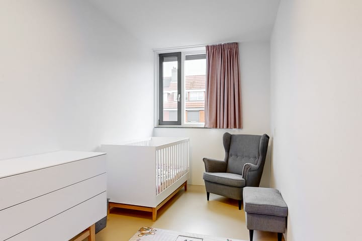 Foto 18 van Waterhoen 9