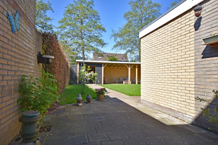 Foto 13 van Rhala 10