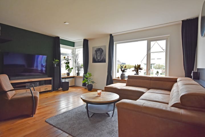 Foto 20 van Rhala 10