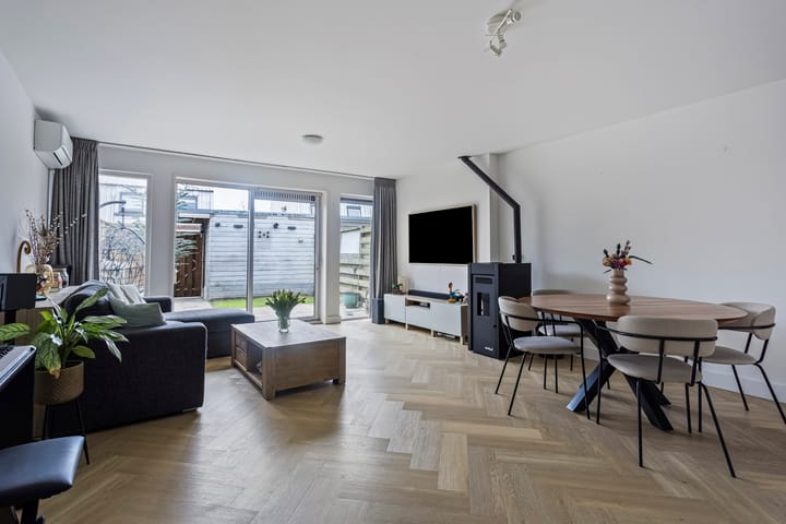 Foto 3 van Annette Versluysstraat 6